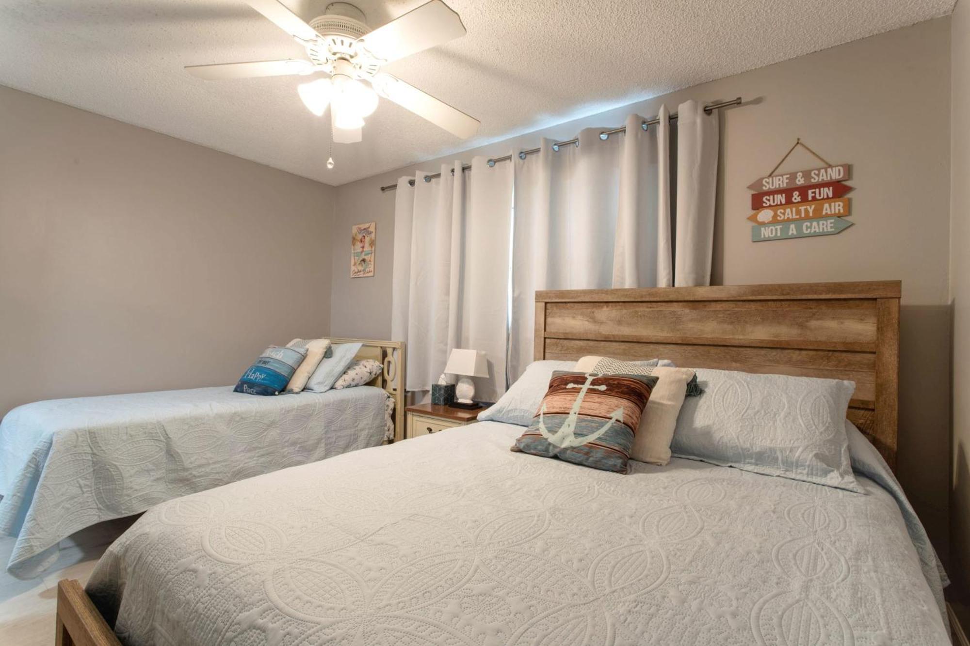 2 Bed 2 Bath Centrally Located On Siesta Key Sarasota Zewnętrze zdjęcie