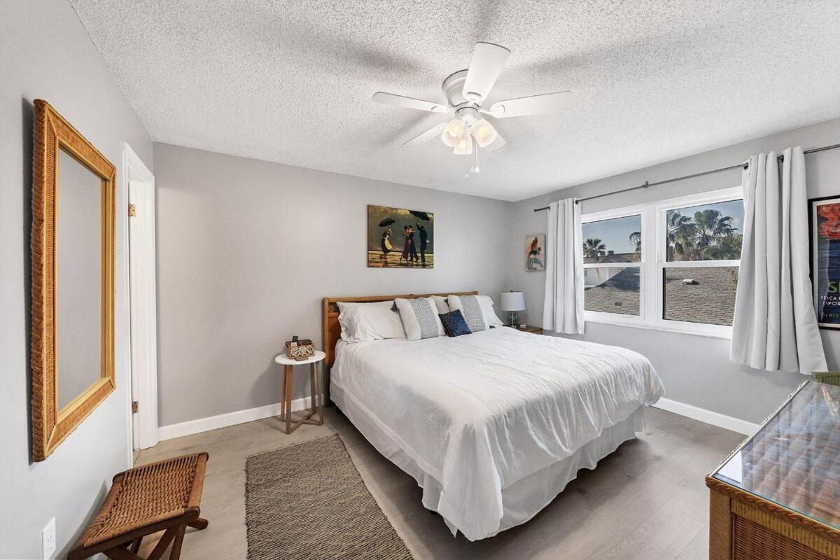 2 Bed 2 Bath Centrally Located On Siesta Key Sarasota Zewnętrze zdjęcie